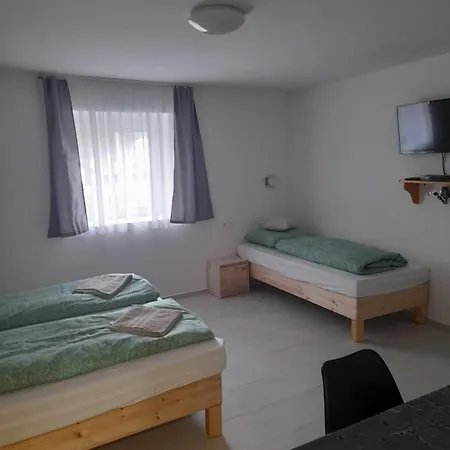 Bb64 Apartmanhaz Bichișciaba