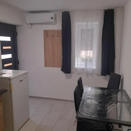 Bb64 Apartmanhaz Apartament